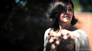 Face Sitting and Rimming with Siri & Daisy - страстные шлюхи в HD BIGWHORE.COM