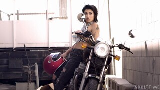 Fishnet Fantasy with Ariel - страстные шлюхи в HD BIGWHORE.COM