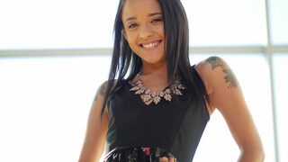 Young Slut Trophy - страстные шлюхи в HD BIGWHORE.COM