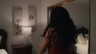 Derrick Pierce Spanks Vanessa Sky's Ass in Hot Encounter - страстные шлюхи в HD BIGWHORE.COM