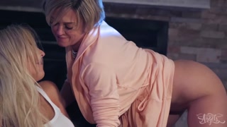 Dee Williams' Wild Family Ride - страстные шлюхи в HD BIGWHORE.COM