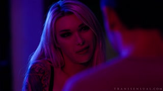 Big Tits Shemale Gets Her Way - новинки порно на BIGWHORE.COM