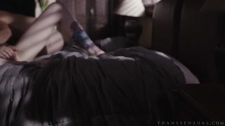 Blonde Girl Kissing and Fucking - страстные шлюхи в HD BIGWHORE.COM