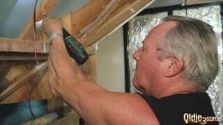 Brunette and Blonde Threesome Adventure - страстные шлюхи в HD BIGWHORE.COM