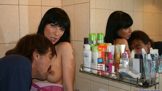 Mature and Young Kissing - страстные шлюхи в HD BIGWHORE.COM