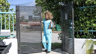 Dick Diagnosis for Stepsisters - страстные шлюхи в HD BIGWHORE.COM