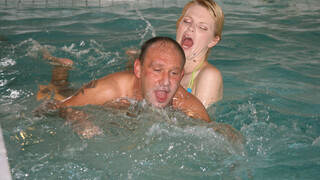 Blonde Instructor's Dirty Tricks - страстные шлюхи в HD BIGWHORE.COM