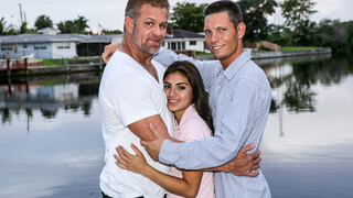 Stepbrother's Double Delight - страстные шлюхи в HD BIGWHORE.COM