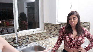 Stepbrother Gets Taught a Lesson by Stepsister Ella Knox - страстные шлюхи в HD BIGWHORE.COM