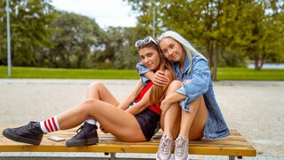 Blonde Bombshell Karla's Sex Toy Fun - страстные шлюхи в HD BIGWHORE.COM