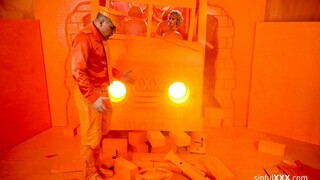 Steve Q Fucks Blonde Brittany Bardot in Hardcore Scene - страстные шлюхи в HD BIGWHORE.COM