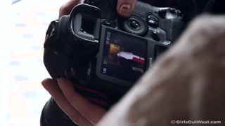 Anni's Photoshoot BTS: Raw and Uncut - страстные шлюхи в HD BIGWHORE.COM