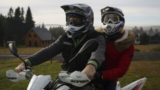 Athletic Alecia Fox Gets Fucked in the Snow - новинки порно на BIGWHORE.COM