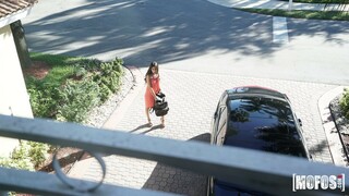 Crazy Neighbor's Ex Gets Revenge - страстные шлюхи в HD BIGWHORE.COM
