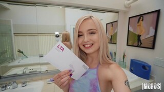 Short Haired Siren Lexi Lore in Academic Anal Scene - страстные шлюхи в HD BIGWHORE.COM
