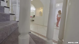 Athletic Amateur Chick - страстные шлюхи в HD BIGWHORE.COM