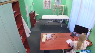 Handjob and blowjob for sexy nurse - страстные шлюхи в HD BIGWHORE.COM