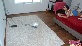 Gamer Girl Gone Wild - новинки порно на BIGWHORE.COM