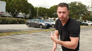 Car Sex with Athletic Hostess - страстные шлюхи в HD BIGWHORE.COM