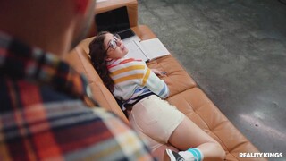 Cheating Leads to Blowjob - новинки порно на BIGWHORE.COM