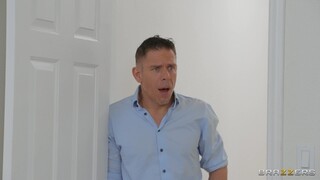 Black Stud Fucks Blonde in High Heels - новинки порно на BIGWHORE.COM