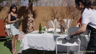 Revenge of the Horny Housewife - страстные шлюхи в HD BIGWHORE.COM