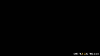 Danny Mountain Fucks Big Tits MILF - страстные шлюхи в HD BIGWHORE.COM