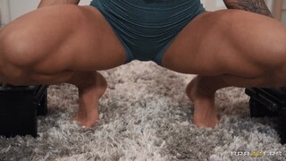 Australian Blonde Deepthroats Two Big Cocks - Gagging BJ - страстные шлюхи в HD BIGWHORE.COM