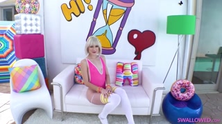 Teen Jessie Saint in Stockings Deepthroat - страстные шлюхи в HD BIGWHORE.COM