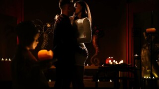 Fingering Frenzy with Cassie Del Isla and Emilio - страстные шлюхи в HD BIGWHORE.COM