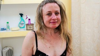 Hardcore Handjob for Renate - страстные шлюхи в HD BIGWHORE.COM