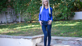 My Stepmom Sells Her Body Online - страстные шлюхи в HD BIGWHORE.COM