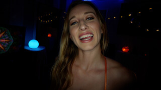 Tyler D Fucks Riley Reyes Deep - POV Action - страстные шлюхи в HD BIGWHORE.COM