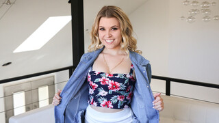 Hot First Time Casting with Aubrey Sinclair - новинки порно на BIGWHORE.COM