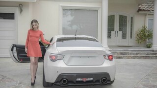 Trimmed Pussy Petite Takes a Thick Dick in Steamy POV - новинки порно на BIGWHORE.COM