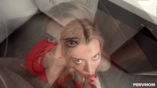Hot Mom Linzee Ryder Dreams of Fucking Me - POV - страстные шлюхи в HD BIGWHORE.COM