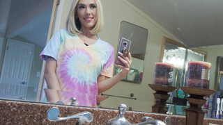 Sky Pierce's Naughty Cell Phone Pussy Gallery - страстные шлюхи в HD BIGWHORE.COM