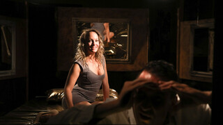 MILF Brandi Love in a Sexy Room Encounter - страстные шлюхи в HD BIGWHORE.COM
