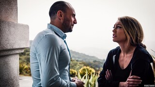 Adira Allure’s Natural Tits & Beautiful Ass Wrecked in Fender Bender Fuck - страстные шлюхи в HD BIGWHORE.COM