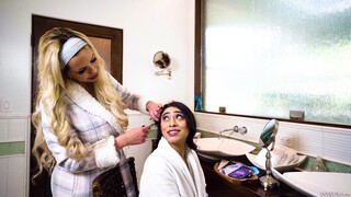 Out Of The Family - страстные шлюхи в HD BIGWHORE.COM