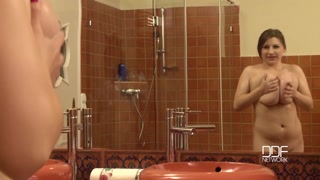 Samanta Lily Big Tits in Shower - Brunette Babe Gets Clean - страстные шлюхи в HD BIGWHORE.COM