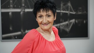 Dirty Old Shrink Fucks Young Patient Hard - страстные шлюхи в HD BIGWHORE.COM