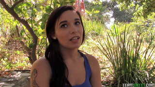 Pick Up Teen Riley Momsen & Pay For Her Pussy - страстные шлюхи в HD BIGWHORE.COM