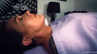 Tattooed Sinn Sage Moans While Solo After Massage - страстные шлюхи в HD BIGWHORE.COM