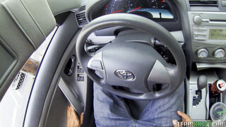 Teen hitchhiker gets wild fuck after pickup - страстные шлюхи в HD BIGWHORE.COM