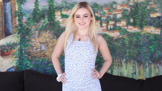 POV Birthday Sex with Busty Aria Banks - страстные шлюхи в HD BIGWHORE.COM