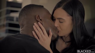 Busty Marley Brinx Sucks and Rides Black Cock Hard - страстные шлюхи в HD BIGWHORE.COM