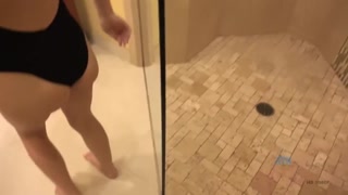 Lily Jordan gives steamy girlfriend experience in Hawaii - POV amateur - страстные шлюхи в HD BIGWHORE.COM