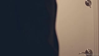 Harley Dean in Stockings Gives Handjob to Ryan Madison - новинки порно на BIGWHORE.COM