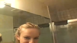Kandi enjoys a hot soapy shower - страстные шлюхи в HD BIGWHORE.COM